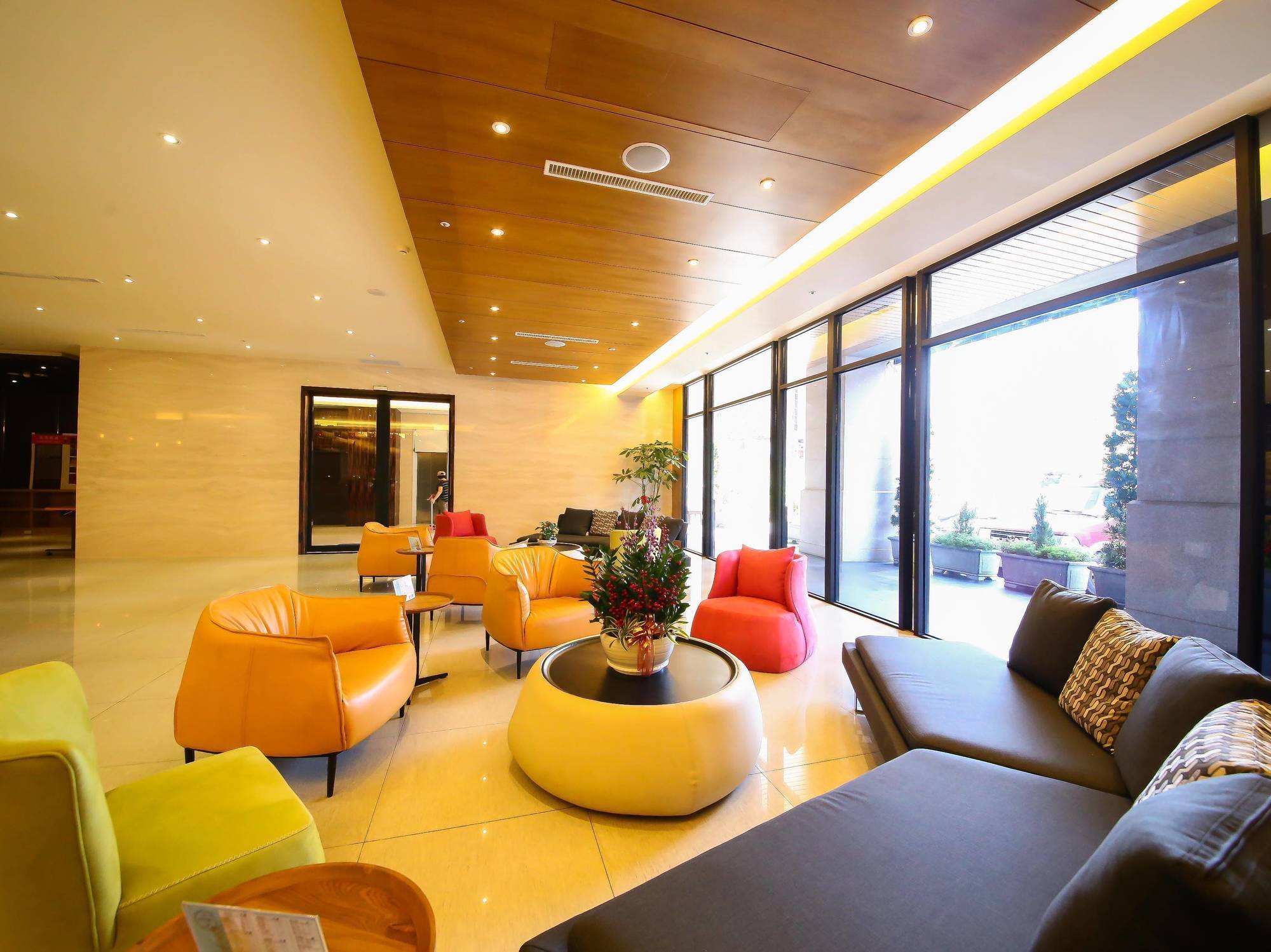 Jai Chateau Hotels & Hostels Tainan Luaran gambar